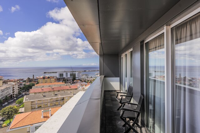 リンセアゾレス