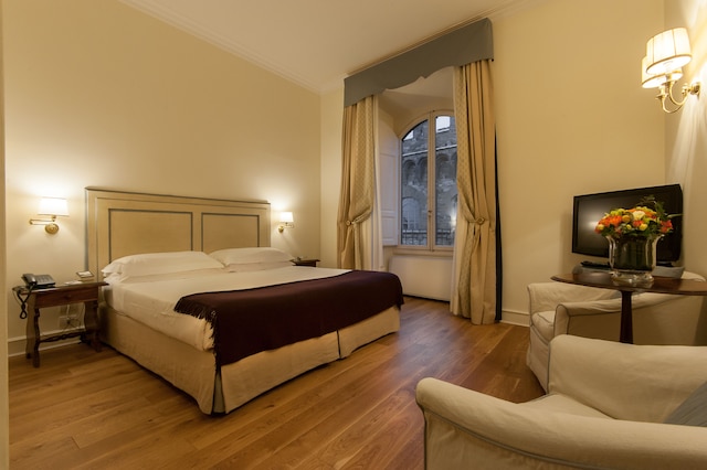 アンティカ トッレ ディ ヴィア トルナブオーニ 1