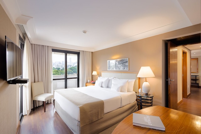 ジョージ V アルト デ ピニェイロス