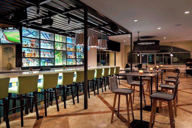 セント キッツ マリオット ビーチ リゾート、カジノ アンド スパ