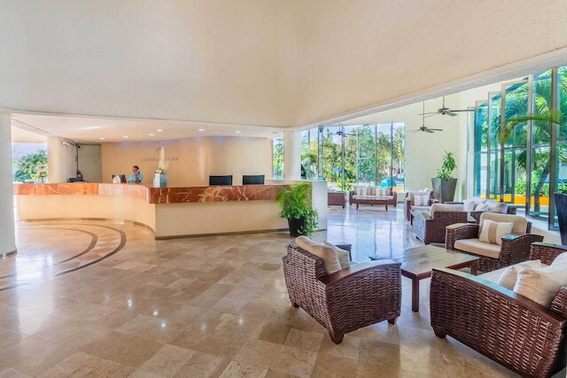 アクアマリーナ ビーチ リゾート