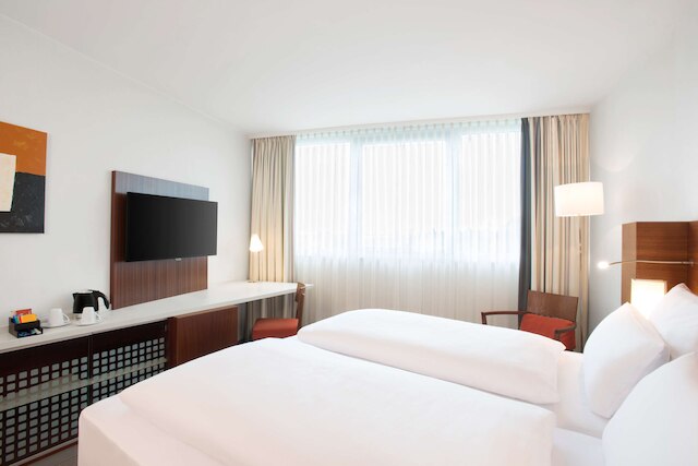 NH フランクフルト ニーダーラッド