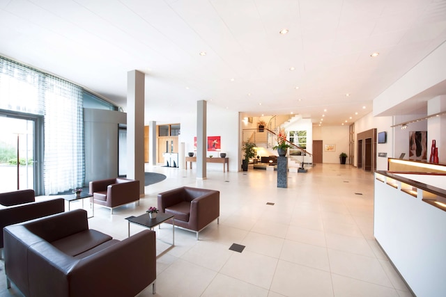 NH フランクフルト ニーダーラッド