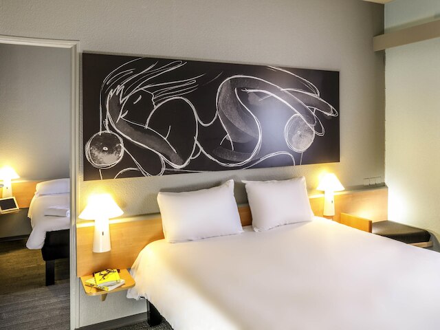 イビス オランジュ シュッド