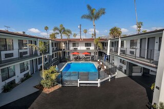 サンセット ウエスト ホテル シュアステイ コレクション バイ ベスト ウェスタン