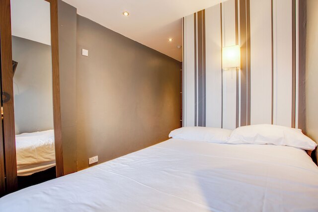 サマセット オテル ベーカー ストリート ロンドン