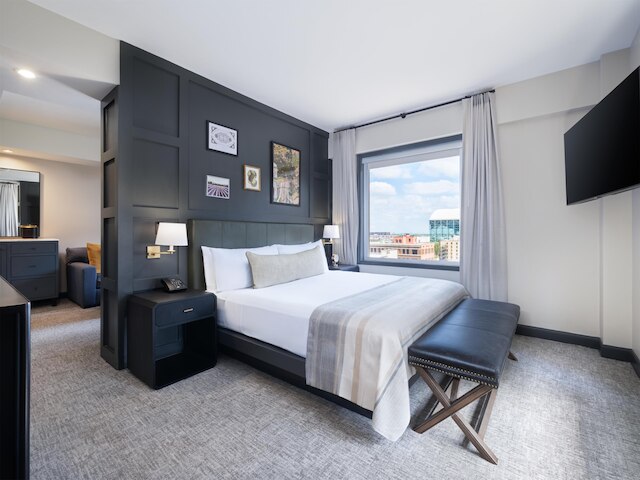 ザ サム ヒューストン, タペストリー コレクション バイ ヒルトン