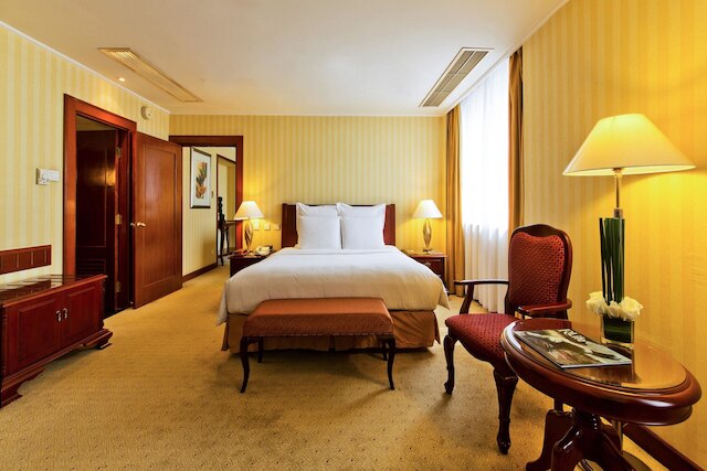 クラリオン天津ホテル (天津滨江万丽酒店)