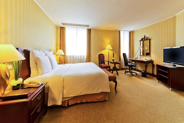 クラリオン天津ホテル (天津滨江万丽酒店)