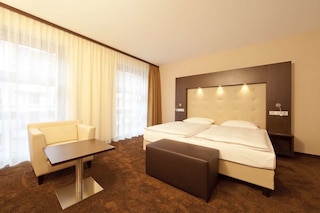 ヘイコテル - ホテル アム シュタットパーク