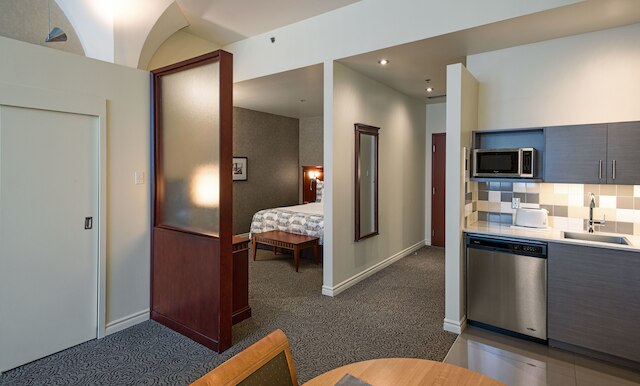 ル スクエア フィリップス ホテル アンド スイーツ