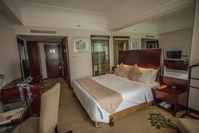 メリー ホテル上海 (上海美丽园龙都大酒店)