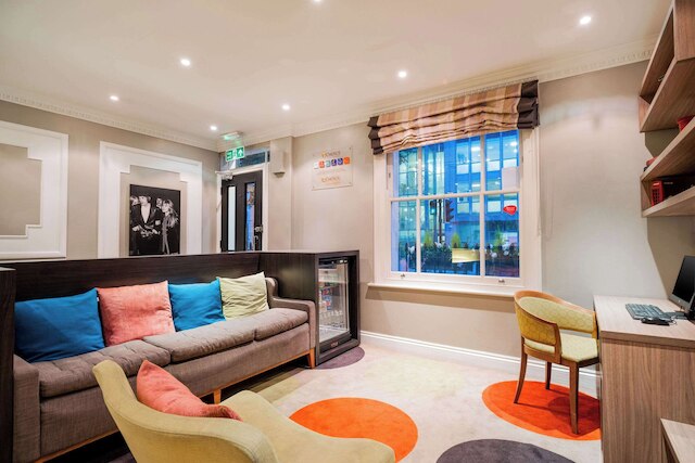 コンフォート イン ビクトリア