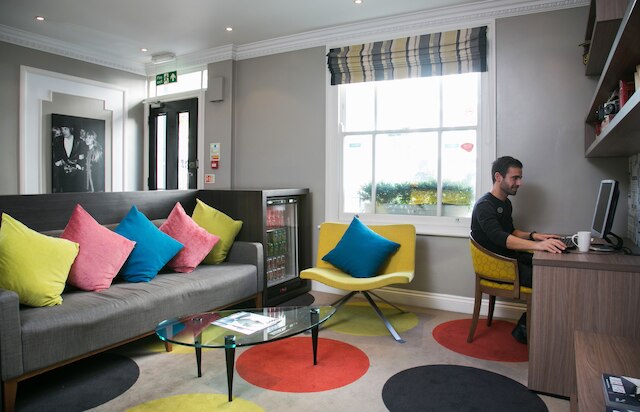 コンフォート イン ビクトリア