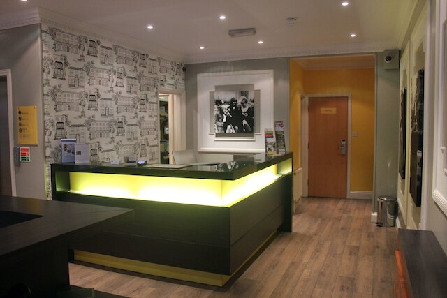 コンフォート イン ビクトリア