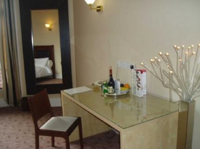 デボンシャー ハウス ホテル