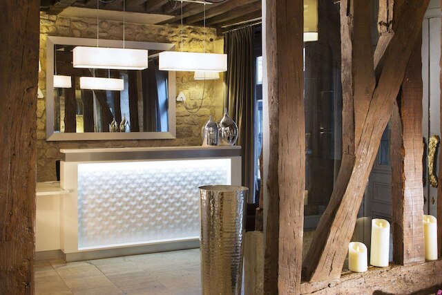 ホテル ジャック ド モレー