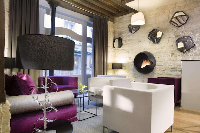 ホテル ジャック ド モレー