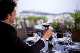 クリスタル シティ ホテル