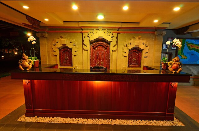 インナ シンドゥ ビーチ