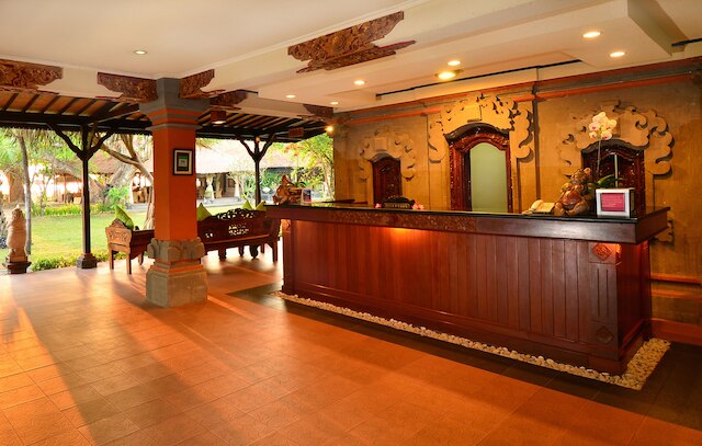 インナ シンドゥ ビーチ