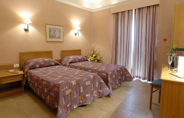 ジ ウィンザー ホテル