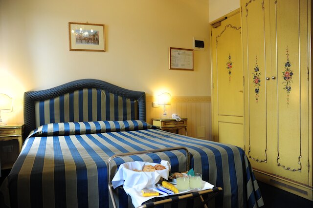 ホテル ヴィラ エデラ