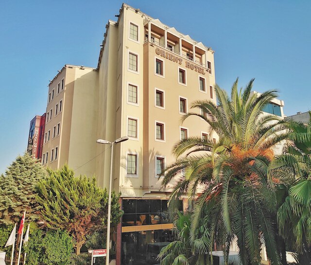 オリエント ミントゥール ホテル