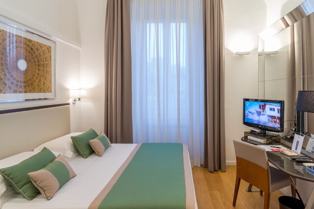 インテルナツィオナーレ ドムス