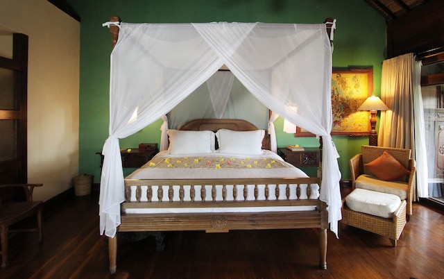 ホテルトゥグバリ