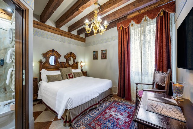 ホテル パラッツォ プリウリ