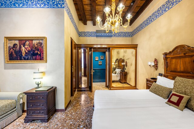 ホテル パラッツォ プリウリ