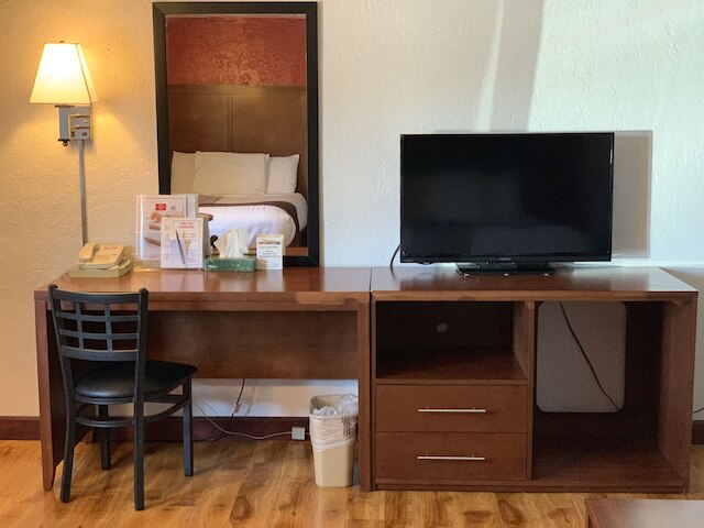 レッド カーペット イン メドフォード