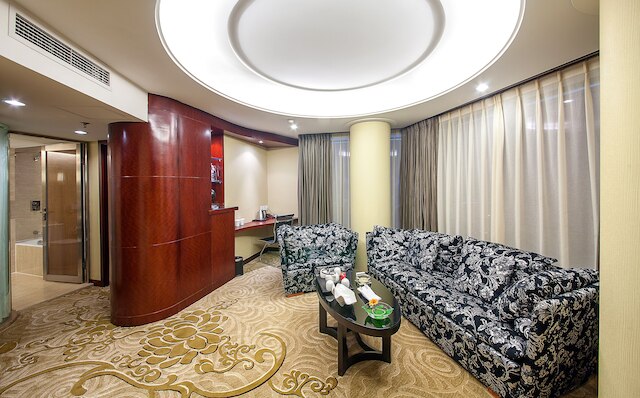 ミンシャン ホテル - 成都 (岷山飯店)