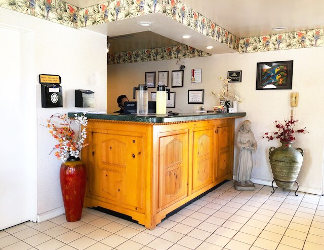 アメリカズ ベスト バリュー イン ロマ ロッジ