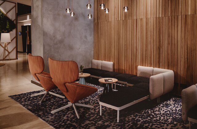 ノボテル セビリヤ