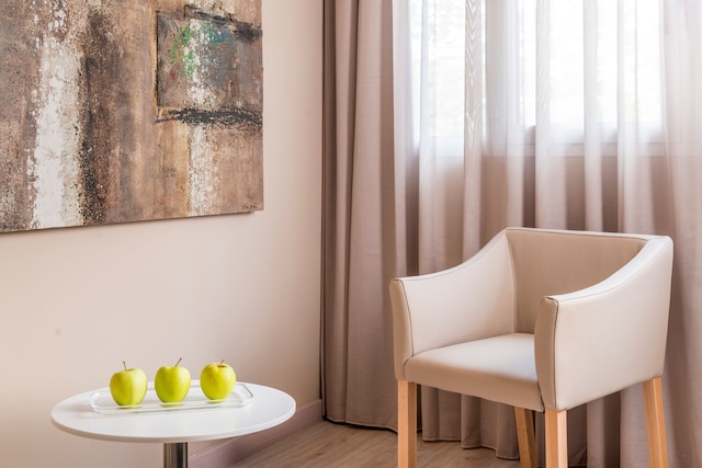 サレス ホテル ペール IV