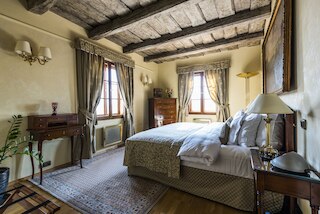 ゴールデン ウェル ホテル