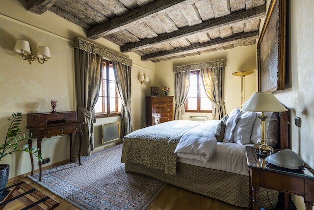 ゴールデン ウェル ホテル