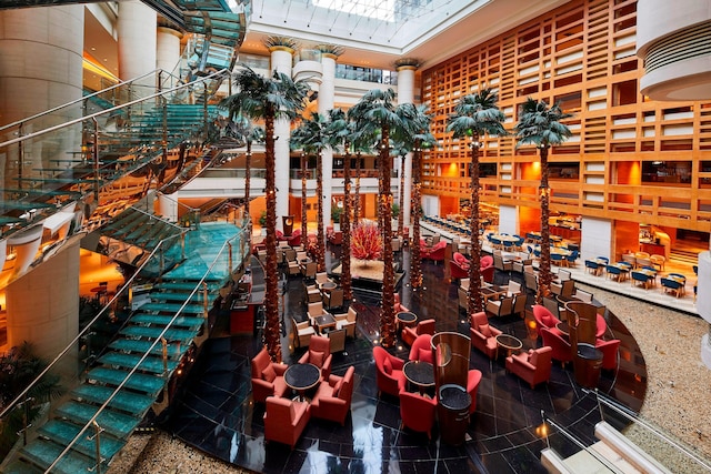 ザ ウェスティン バンド センター 上海 (上海外灘中心威斯汀大飯店)