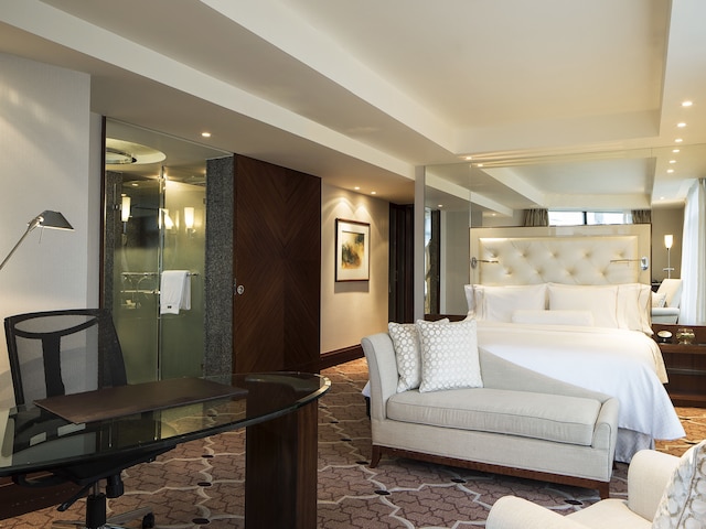 ザ ウェスティン バンド センター 上海 (上海外灘中心威斯汀大飯店)