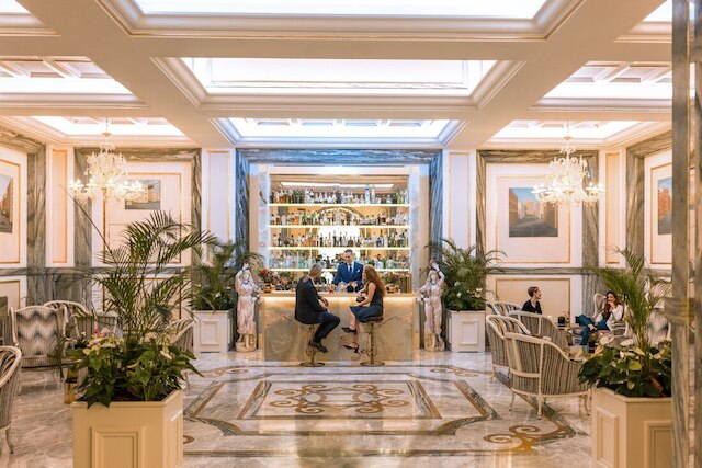 アレフ ローマ ホテル キュリオ コレクション バイ ヒルトン