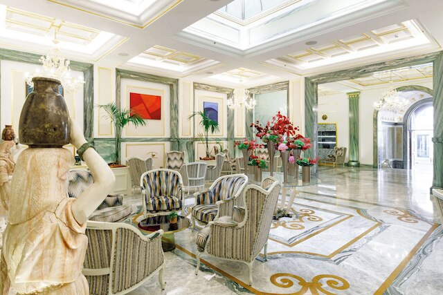 アレフ ローマ ホテル キュリオ コレクション バイ ヒルトン