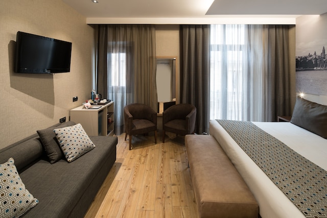 カタロニア ボーン