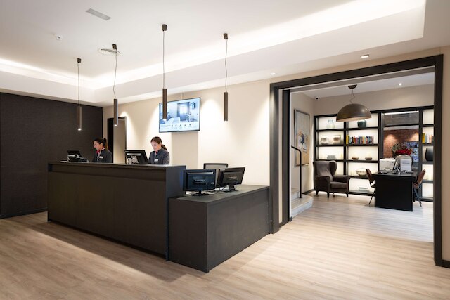 カタロニア ボーン