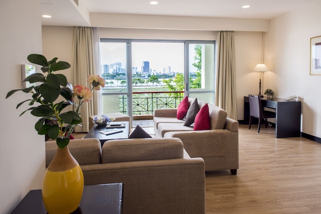 ダイアモンド ウェストレイク スイーツ