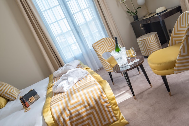 オテル カールトン