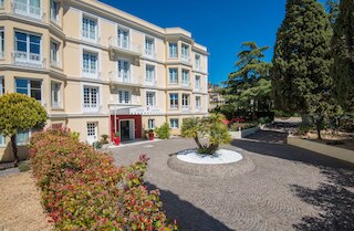 オテル カールトン