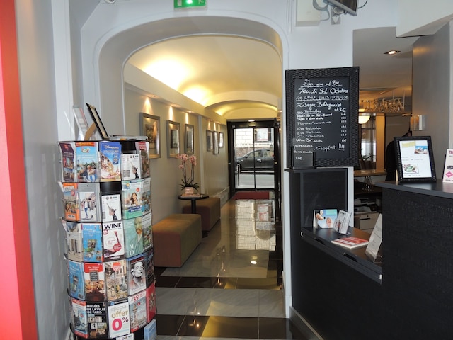 ホテル エデン オペラ