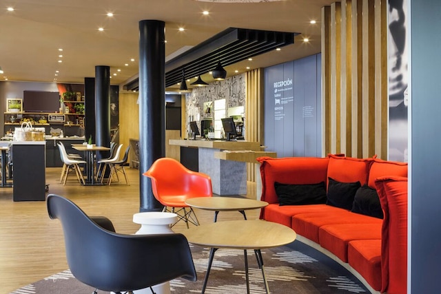 イビス グラナダ